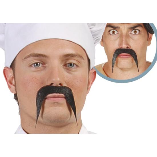 Traje chinês ou mexicano de bigode. Traje chinês ou mexicano de bigode.