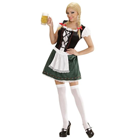 Fantasia feminina de tirolesa nas montanhas altas Fantasia feminina de tirolesa nas montanhas altas