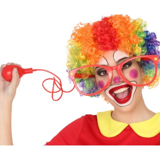 Copos gigantes com lança de água