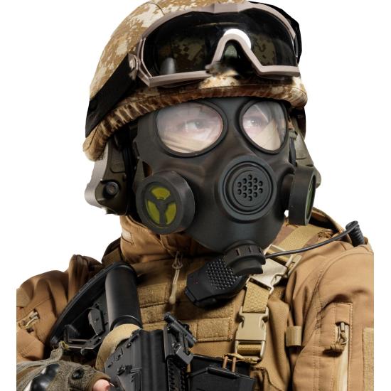 "MÁSCARA DE GÁS" feita de plástico rígido