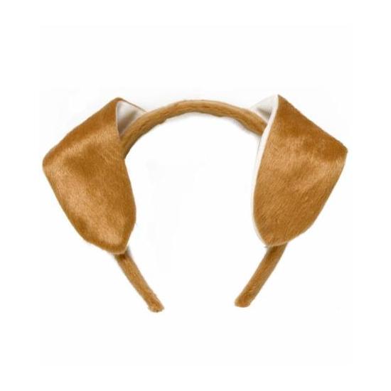 Orelhas de cachorro curtas.