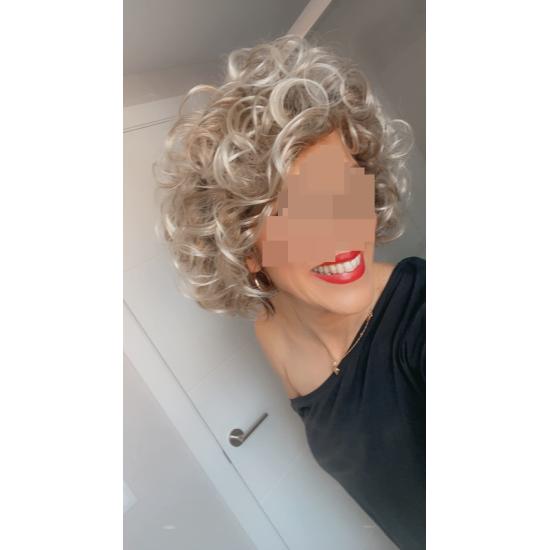 Peruca loira areia do filme Grease